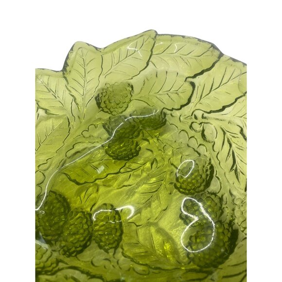 Green Depression Glass Berry Bowl With Leaf & Fruit Design - Picture 3 of 6